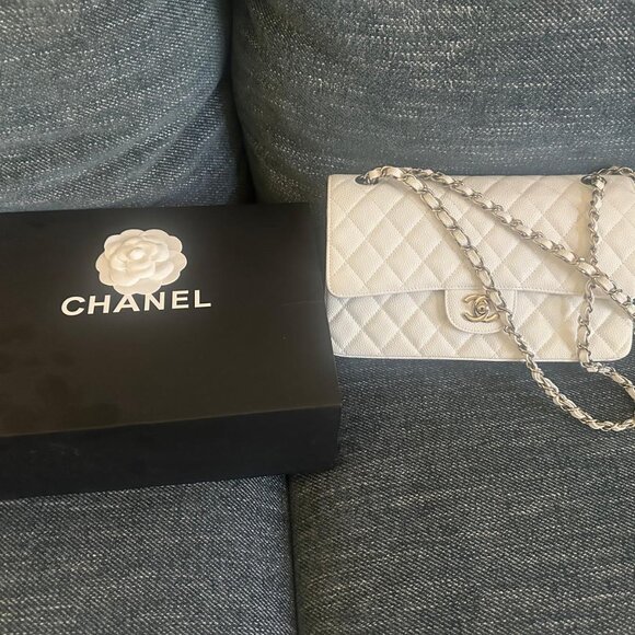Chanel double flap bag - Picture 3 of 8